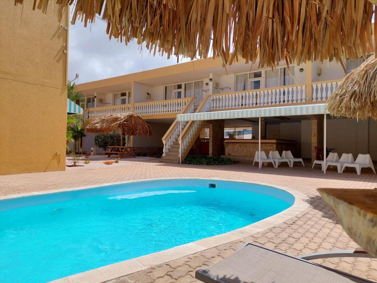 Montana Eco Resort Aruba Oranjestad Exterior photo